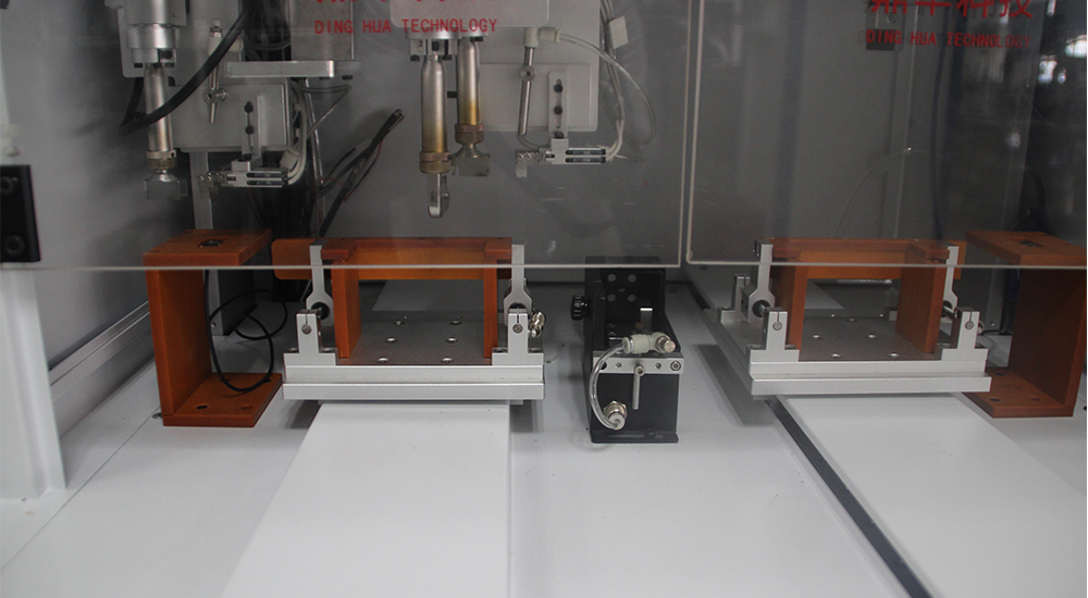 CCD Vision Fully Automatic Drag Welding Machine