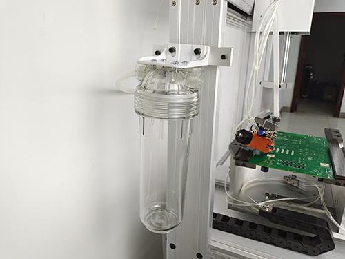 桌面式自动剪脚机